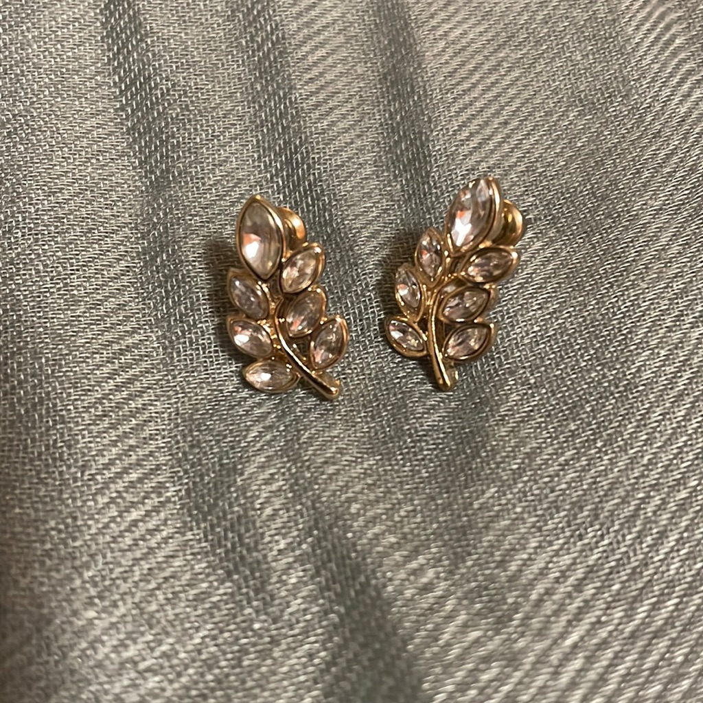Crystal Leaf Studs